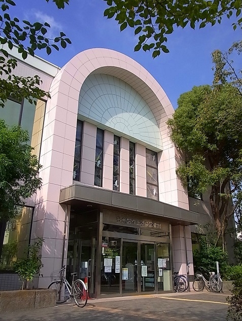 図書館　豊島区立上池袋図書館（図書館）まで718m
