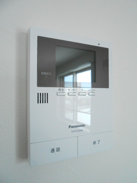 セキュリティ　防犯面に配慮したＴＶモニターホン付きです！