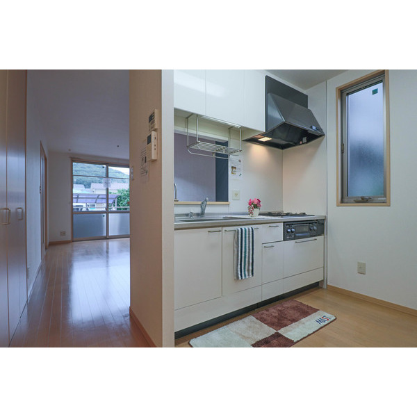 キッチン　同じ建物の別のお部屋