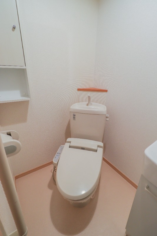 トイレ　図面と現状に相違がある場合には現状を優先
