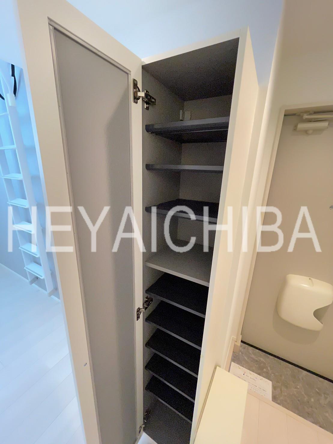 収納　シューズボックス