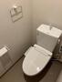 トイレ　トイレは快適な温水洗浄便座付き