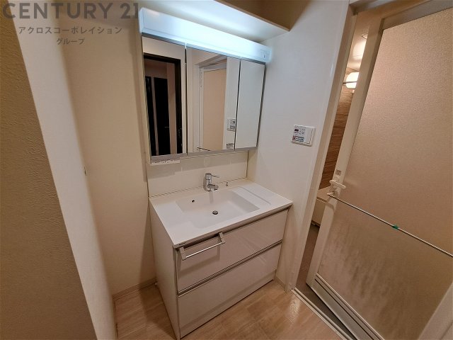 洗面設備　独立洗面化粧台付き☆