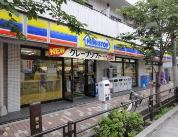コンビニ　ミニストップ入谷2丁目店（コンビニ）まで223m