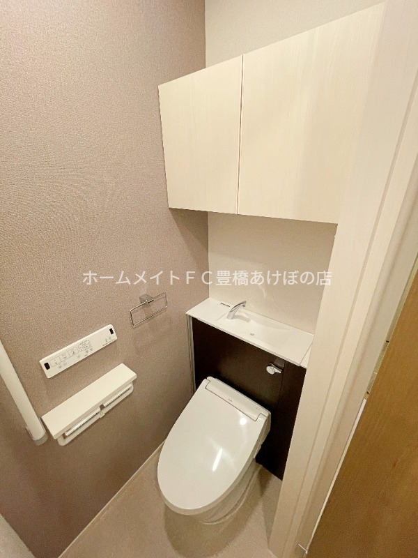 トイレ　同型完成モデル