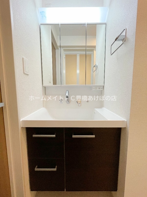 洗面設備　同型完成モデル