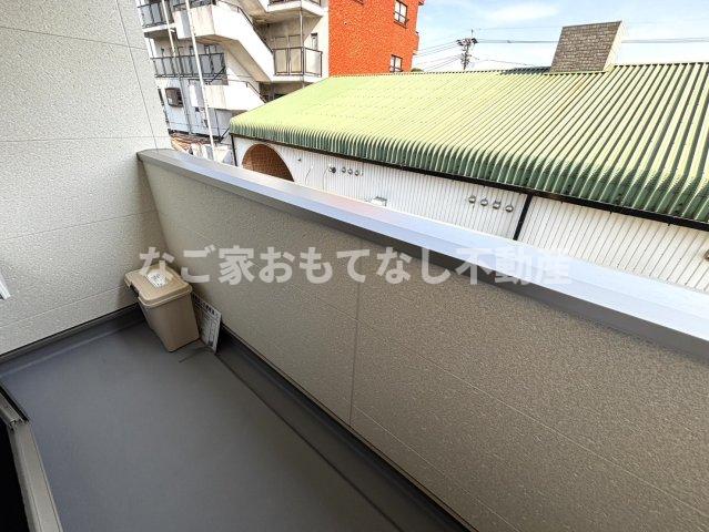 バルコニー　※写真は別号室