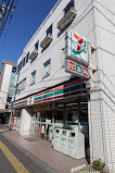 コンビニ　セブンイレブン 北区上中里2丁目店（コンビニ）まで852m