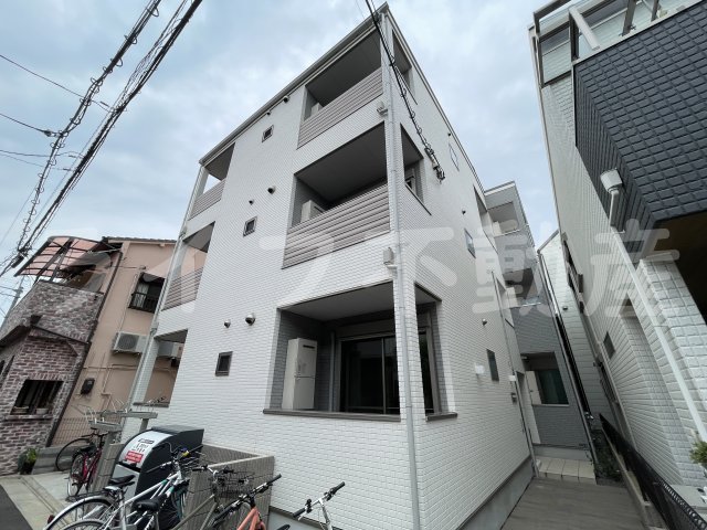 建物外観　落ち着いた雰囲気の外観です