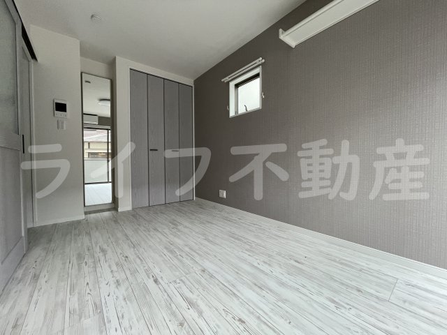 居室・リビング　こちらの居間で趣味の時間をお楽しみください
