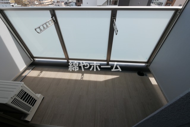 バルコニー　陽当たり良好なバルコニーです