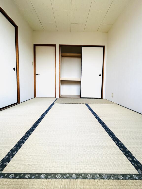 その他　和室6畳　収納付き