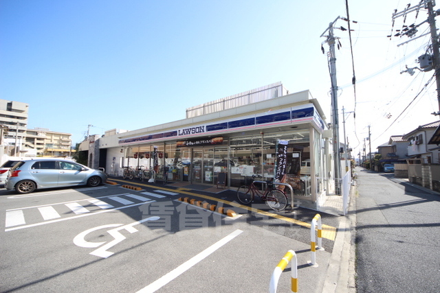 コンビニ　ローソン　奈良三条添川店（コンビニ）まで219m
