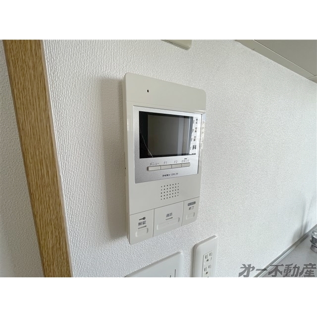セキュリティ　モニター付インターホン