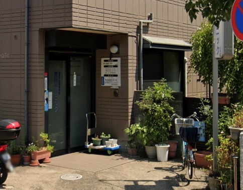 病院　芳村クリニック（病院）まで416m