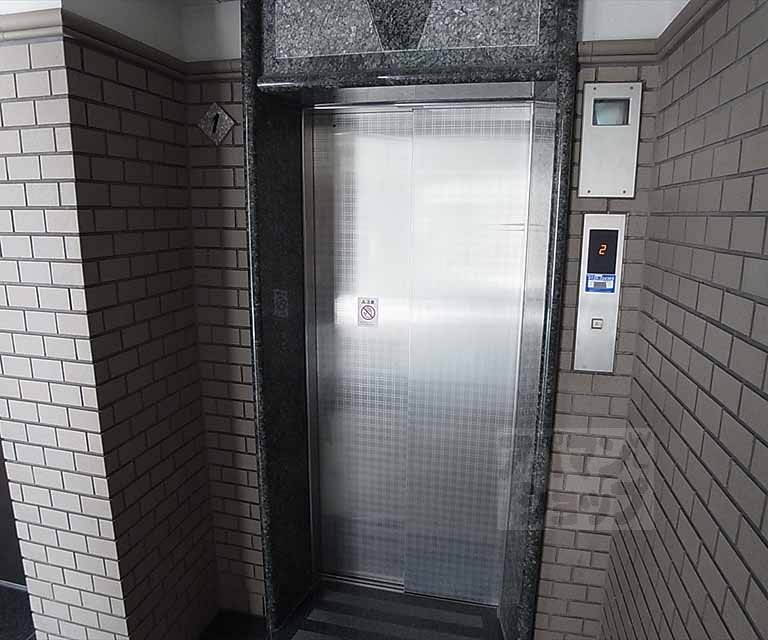 その他　エレベーター