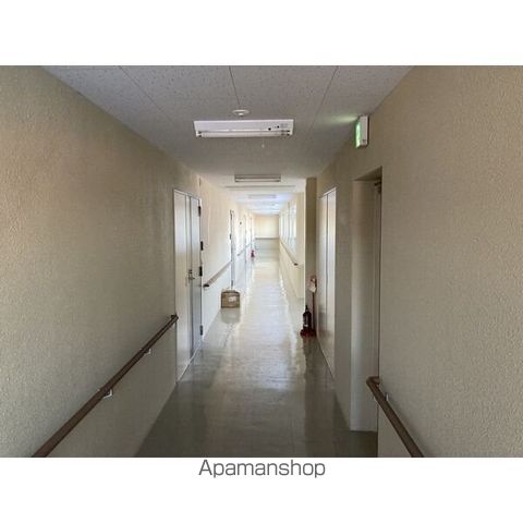 ロビー　ロビー