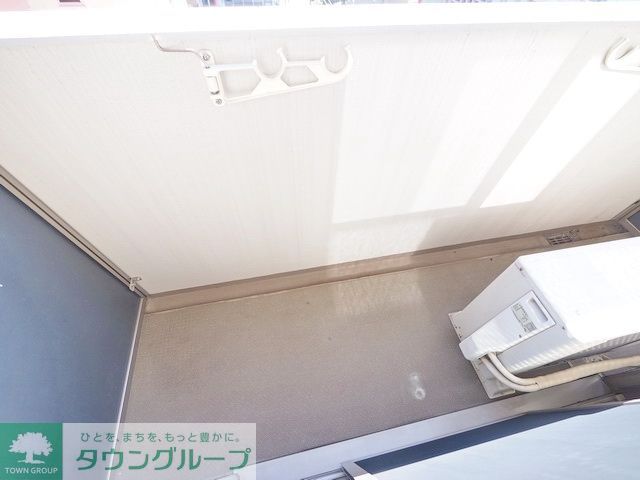 バルコニー　同物件別部屋写真