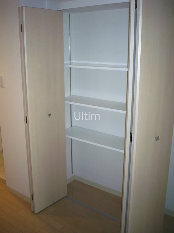 収納　同じタイプのお部屋の写真です。ご参考までに