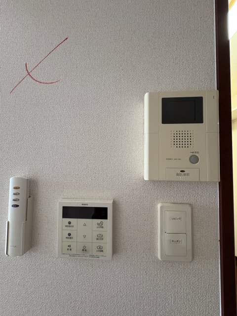 セキュリティ　同物件別号室のものです。