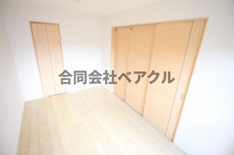 その他部屋・スペース　使い勝手のいい寝室です