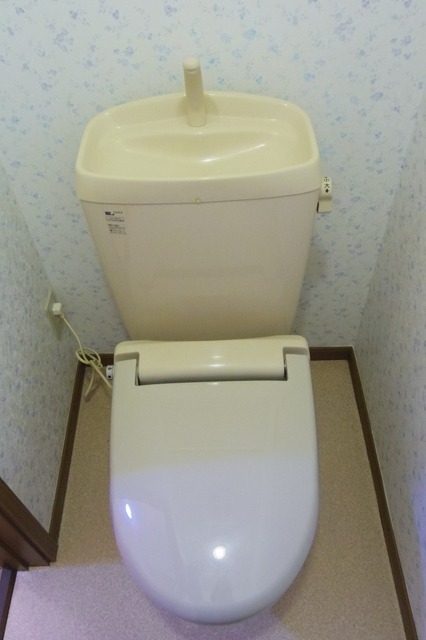 トイレ　図面と現状に相違がある場合には現状を優先