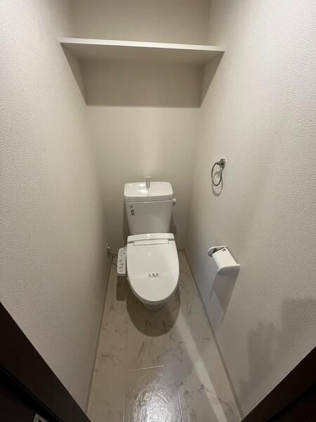 トイレ　シンプルで使いやすいトイレです