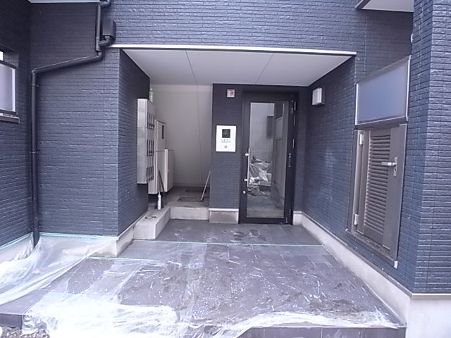 エントランス　建設中