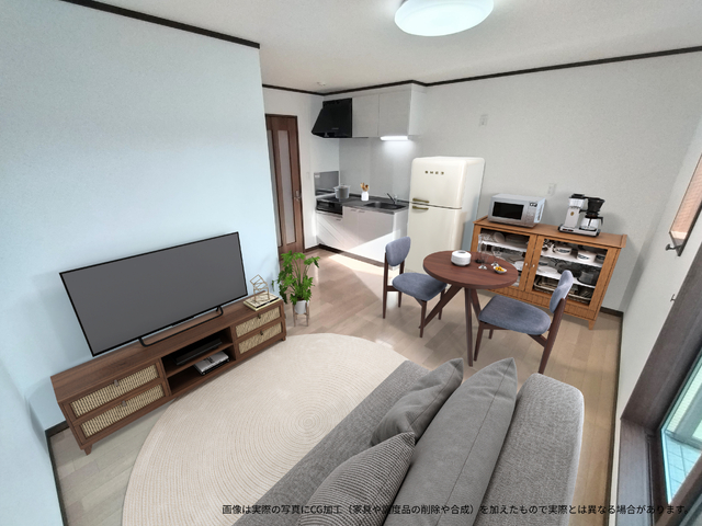 居室・リビング　★画像は実際の写真にＣＧ加工（家具や調度品の削除や合成）を加