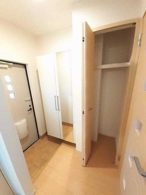玄関　玄関