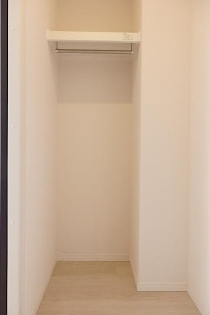 収納　同一施工会社同一仕様写真