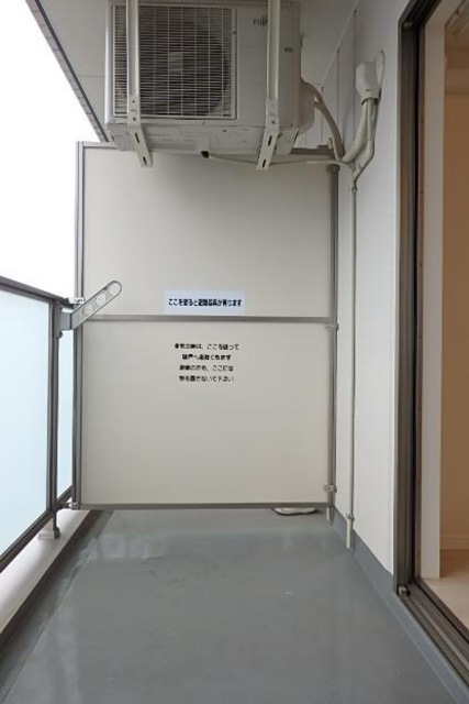 バルコニー　同一施工会社同一仕様写真