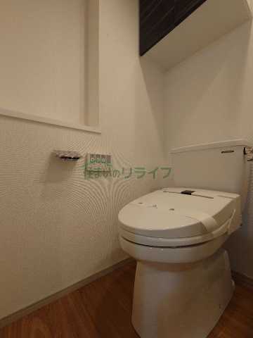 トイレ　別部屋引用