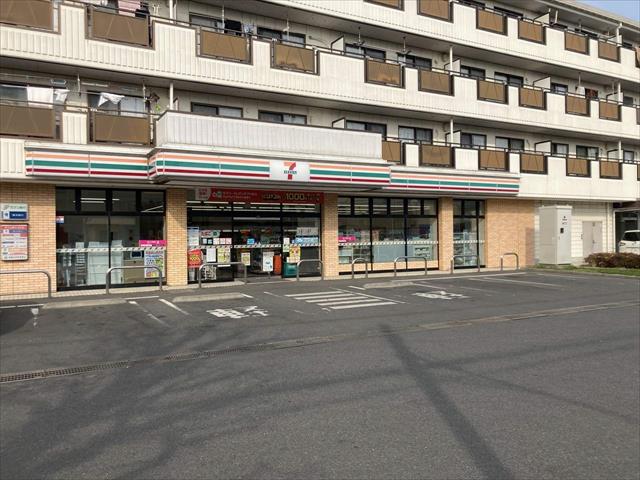 コンビニ　セブンイレブン（コンビニ）まで2238m