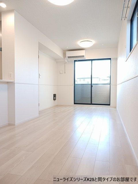 居室・リビング　※同物件、同タイプのお部屋です