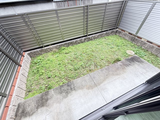 庭　同型モデル