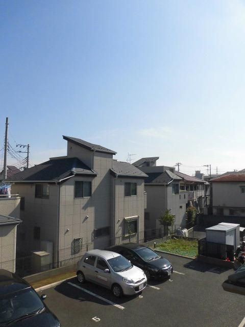 眺望　周辺は静かな住宅街です