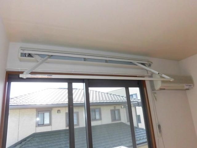 その他　室内物干し付き