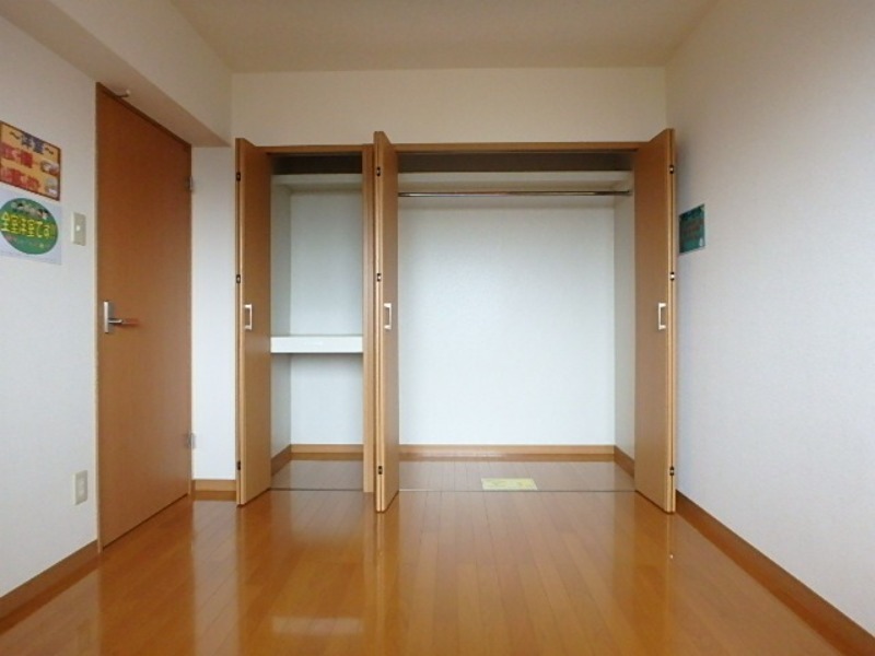 収納　図面と現状に相違がある場合には現状を優先