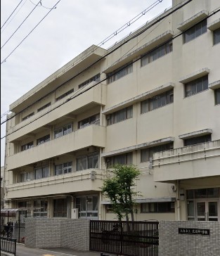 中学校　大東市立住道中学校（中学校）まで184m