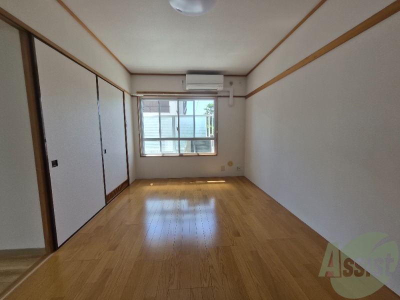 その他部屋・スペース　洋室も６帖ございます。寝室としてご利用できます。