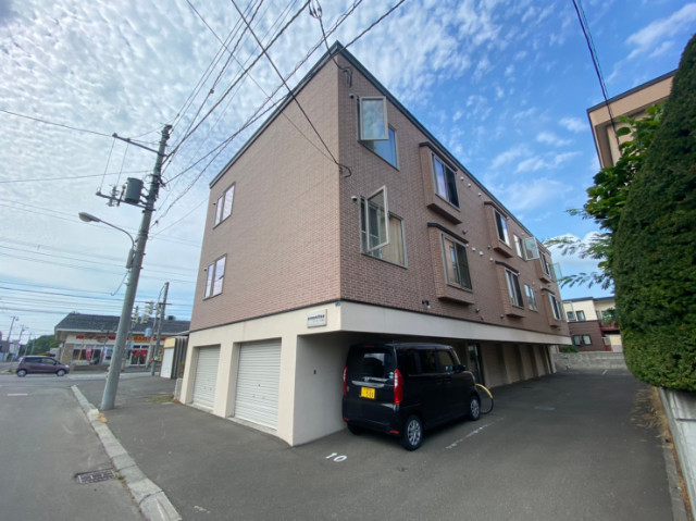 建物外観　札幌市北区新琴似７条「アメニティーズ新琴似」