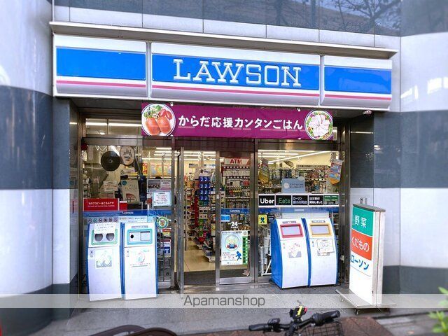 その他　【コンビニエンスストア】ローソン　新小川町店（その他）まで563m