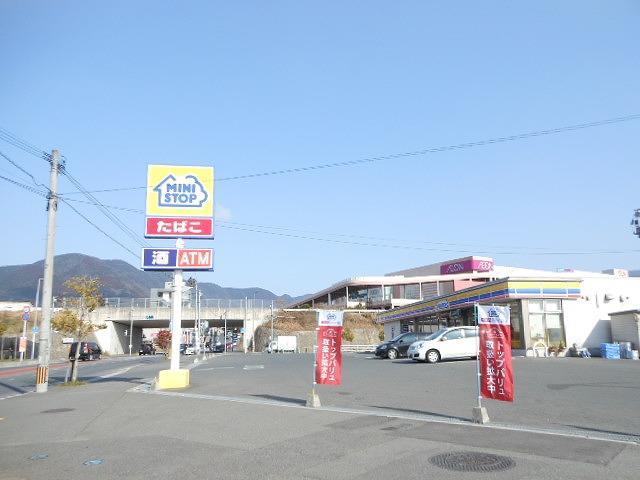 コンビニ　ミニストップ直方ＰＡ上り店（コンビニ）まで710m