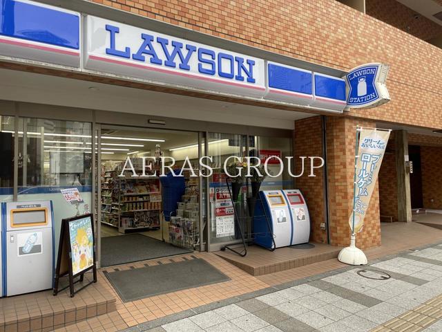 コンビニ　ローソン 港三田三丁目店（コンビニ）まで80m