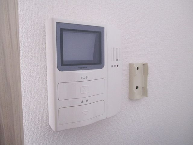 セキュリティ　★防犯対策にも安心がもてるモニター付きインターホンです★