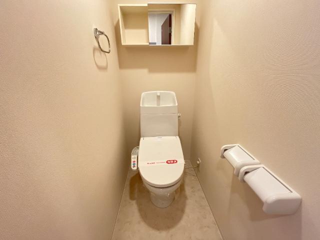 トイレ　シャワー付トイレ