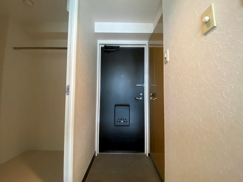 ホープ芦屋の玄関写真