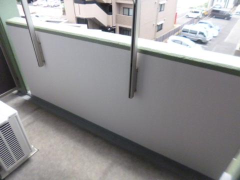 バルコニー　ベランダ