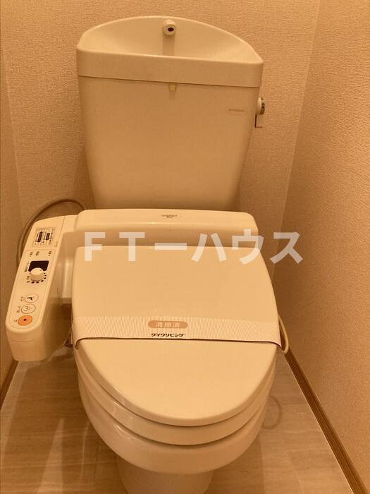 トイレ　トイレ